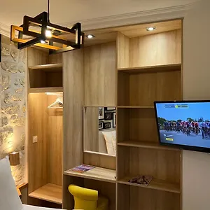 Appartement Cosy A 500m De Montmartre, Paris