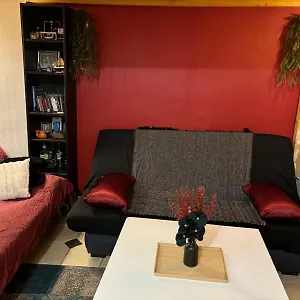Appartement Sympa Meuble Et Equipe Nation., Paris